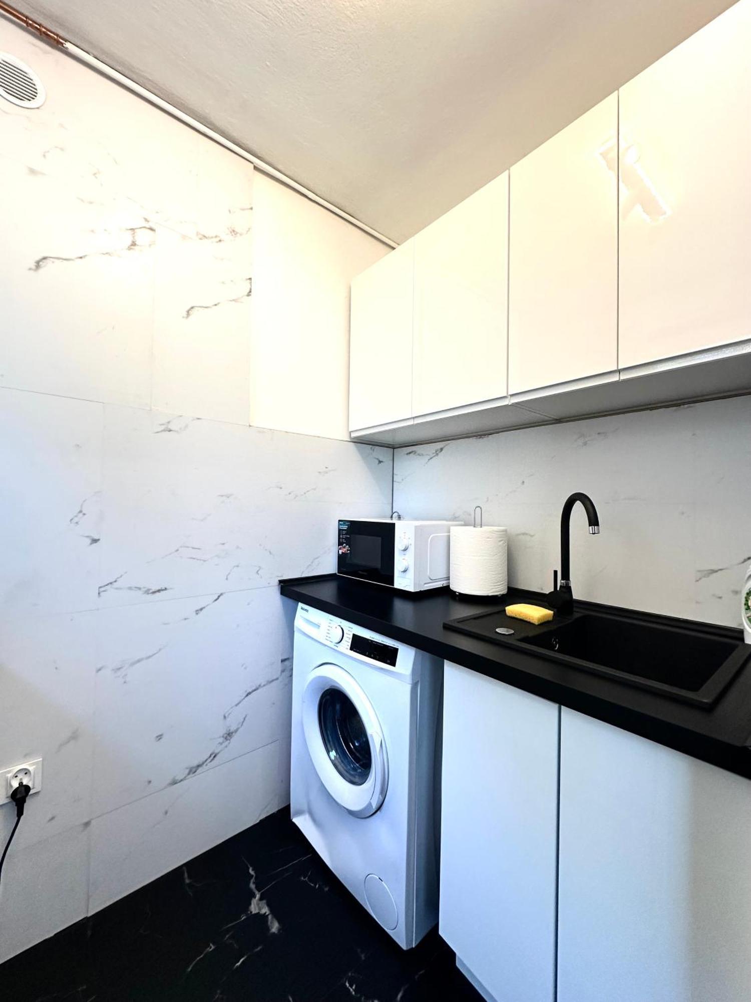 Wita Stwosza Apartment - Self Check-In 20H Breslavia Exterior foto